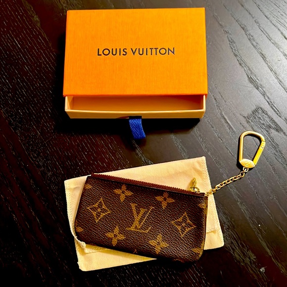 Louis Vuitton Other - Louis Vuitton key pouch